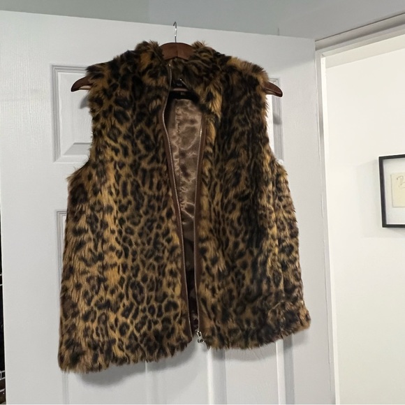 Faux fur Vest - Picture 1 of 2